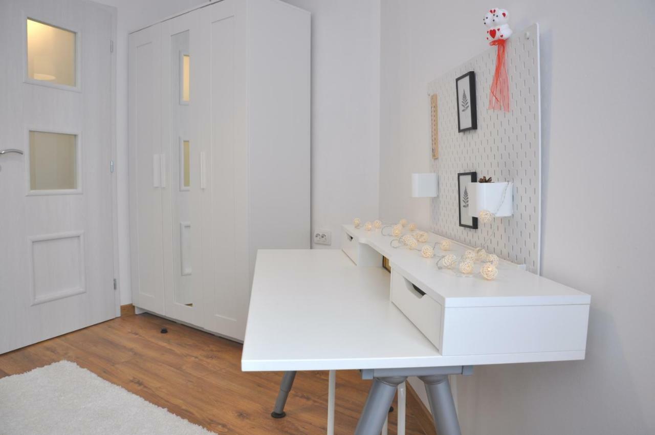Lux Apartment Pazardzhik Exterior photo